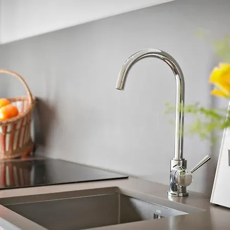 Huswell - Stylish At The Zeedijk Of アパート クノック・ヘイスト